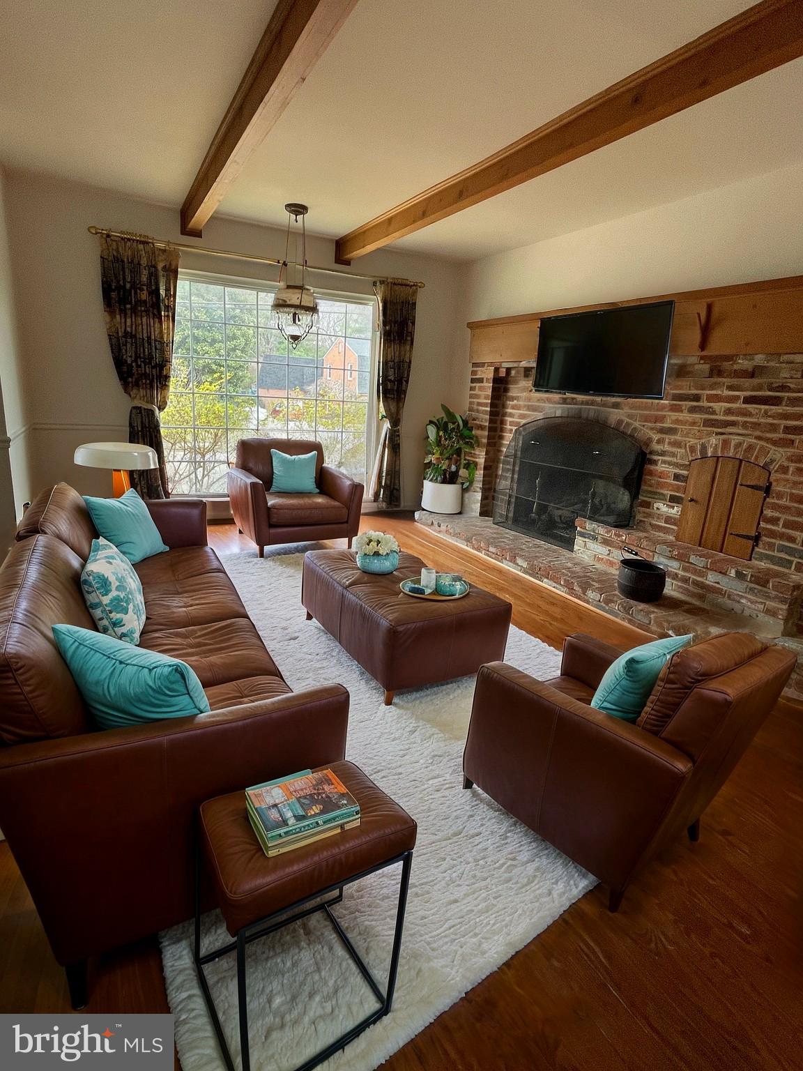 11713 Farmland Dr