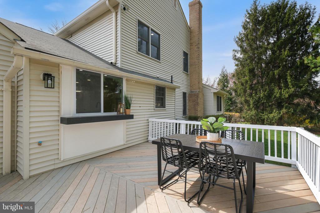 5713 Magic Mountain