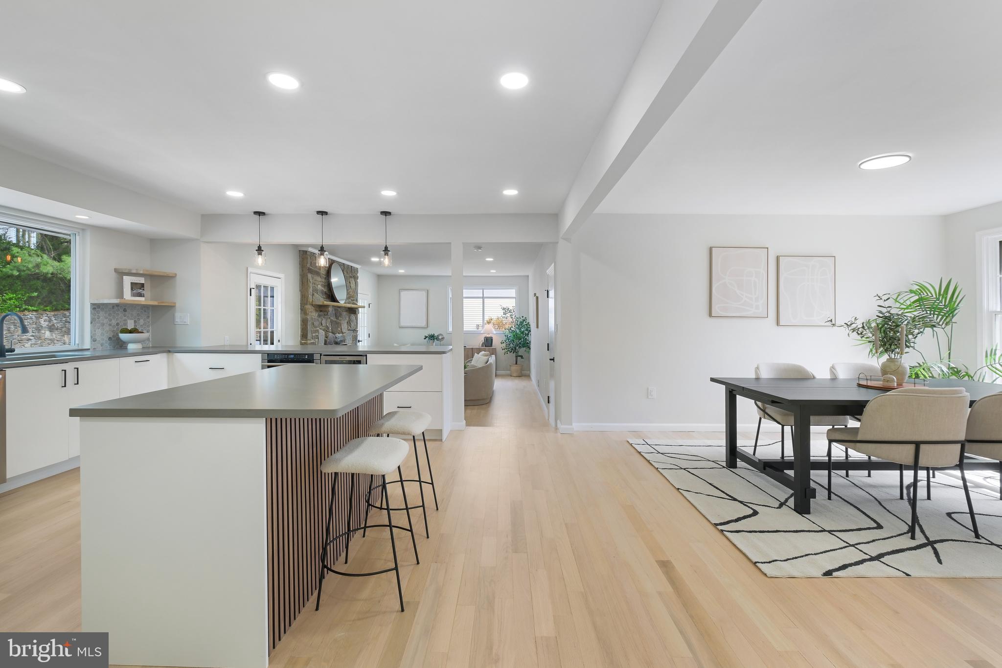 5713 Magic Mountain