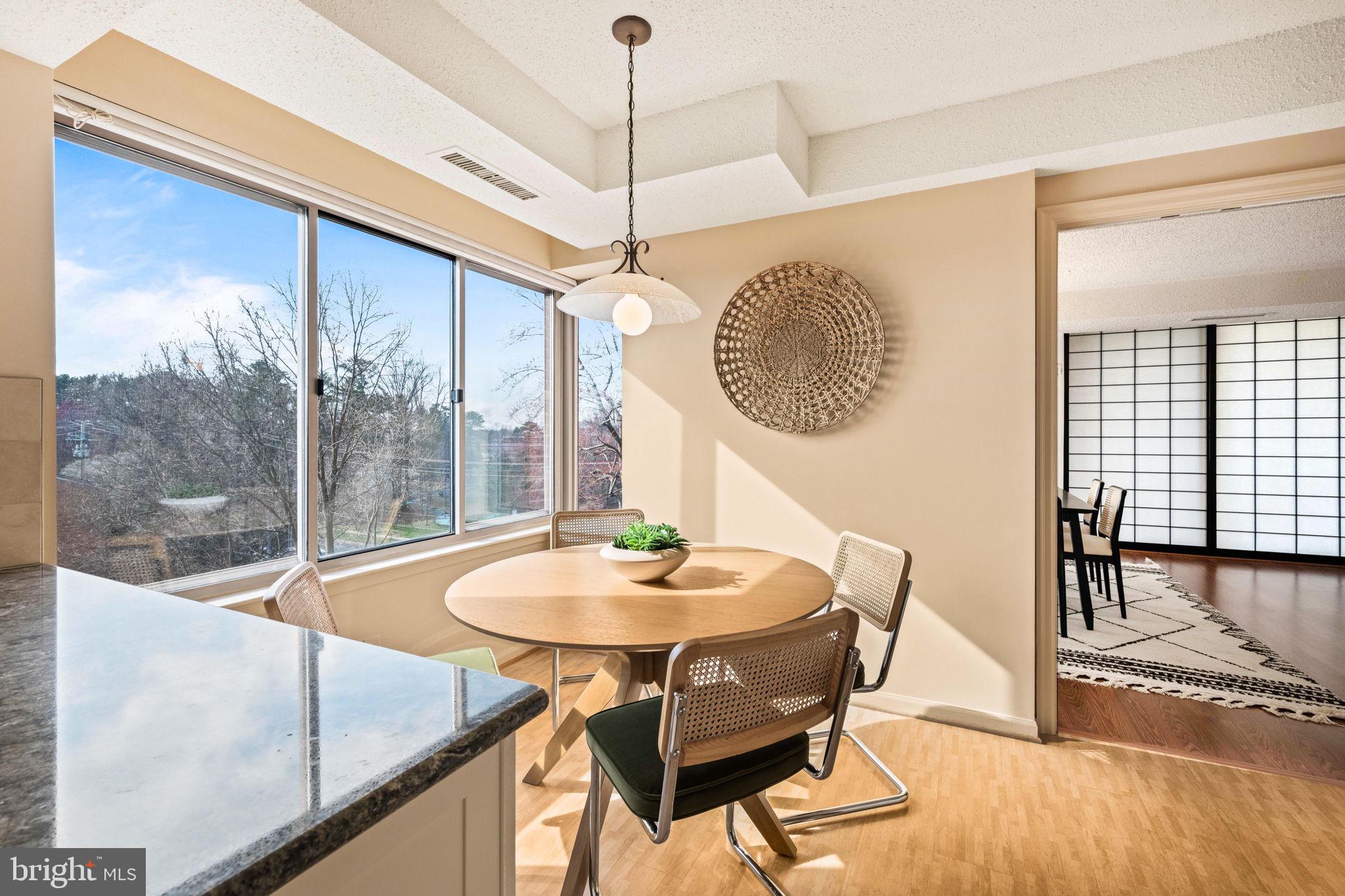 5802 NICHOLSON LANE 2-502