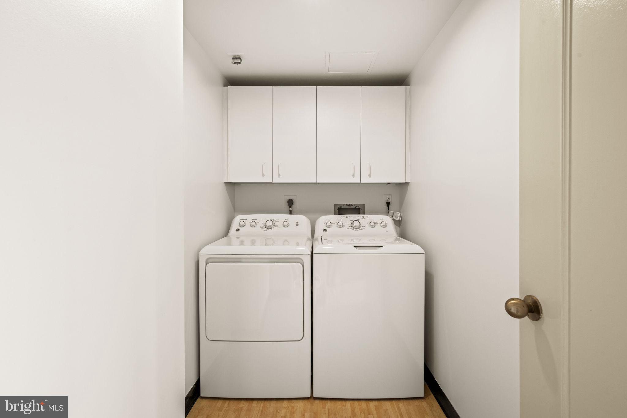 5802 NICHOLSON LANE 2-502