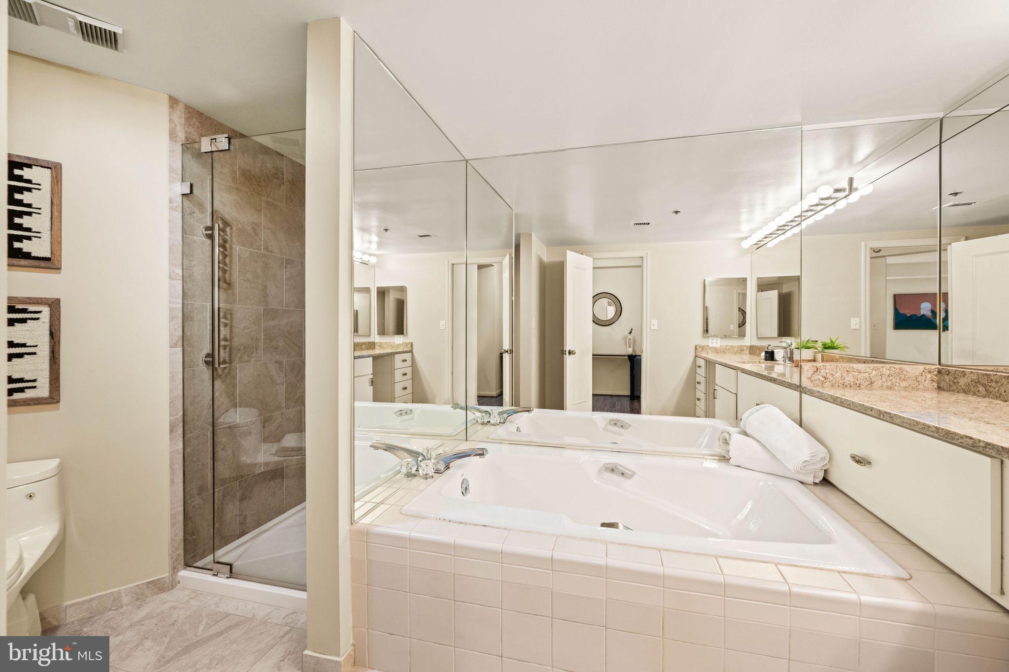 5802 NICHOLSON LANE 2-502