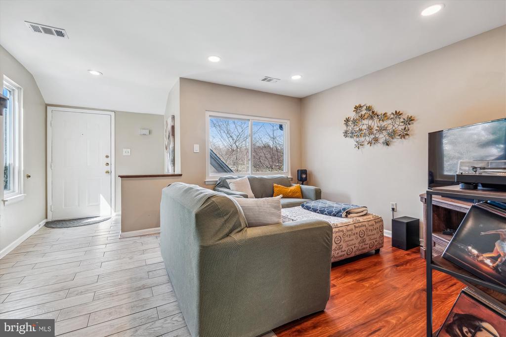 18335 LEMAN LAKE DRIVE 808B