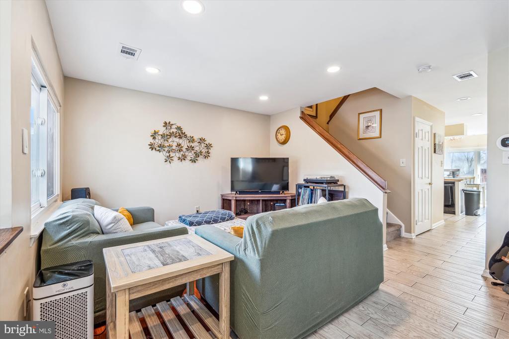 18335 LEMAN LAKE DRIVE 808B