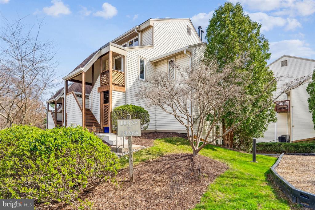 18335 LEMAN LAKE DRIVE 808B