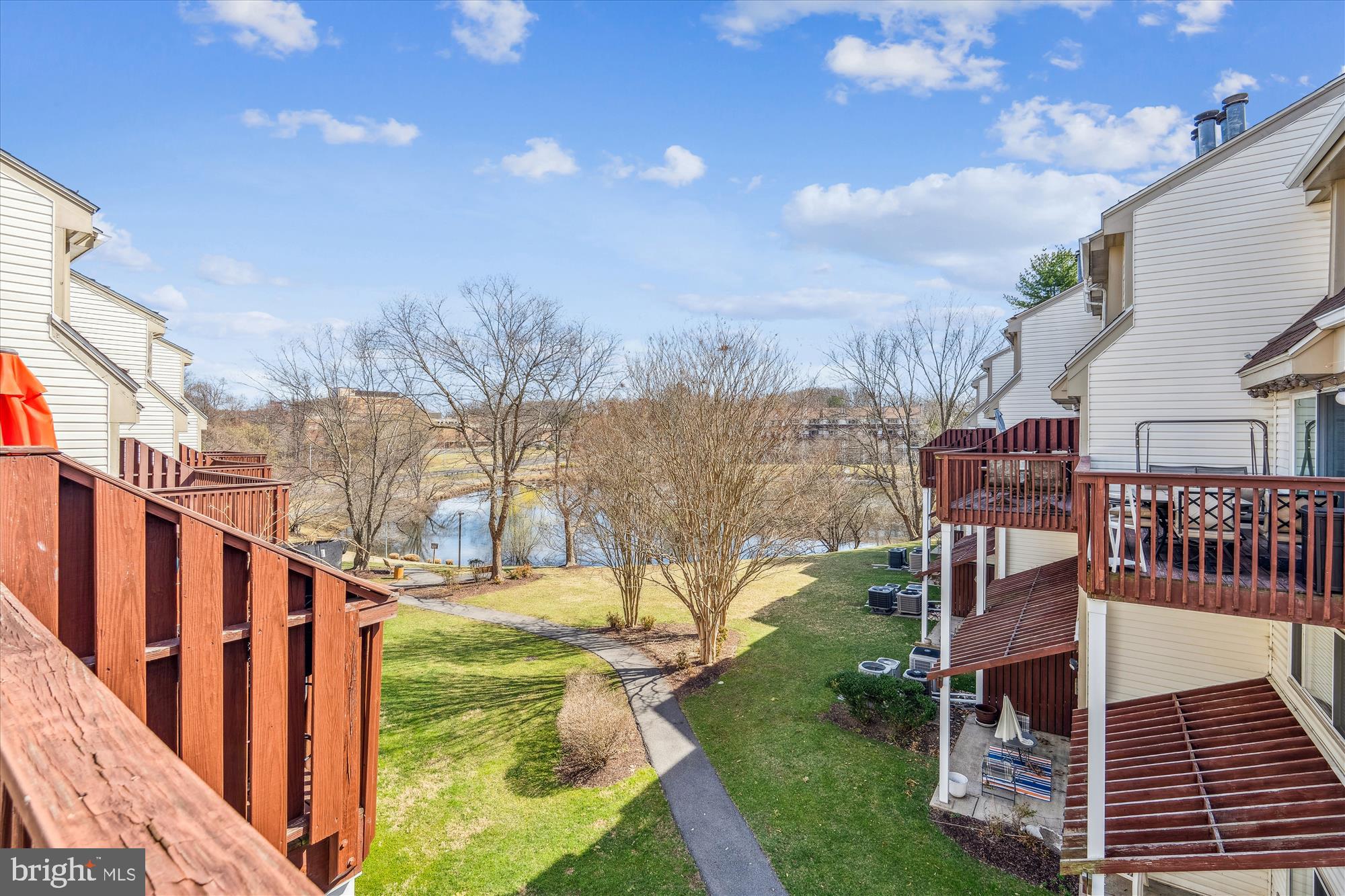 18335 LEMAN LAKE DRIVE 808B