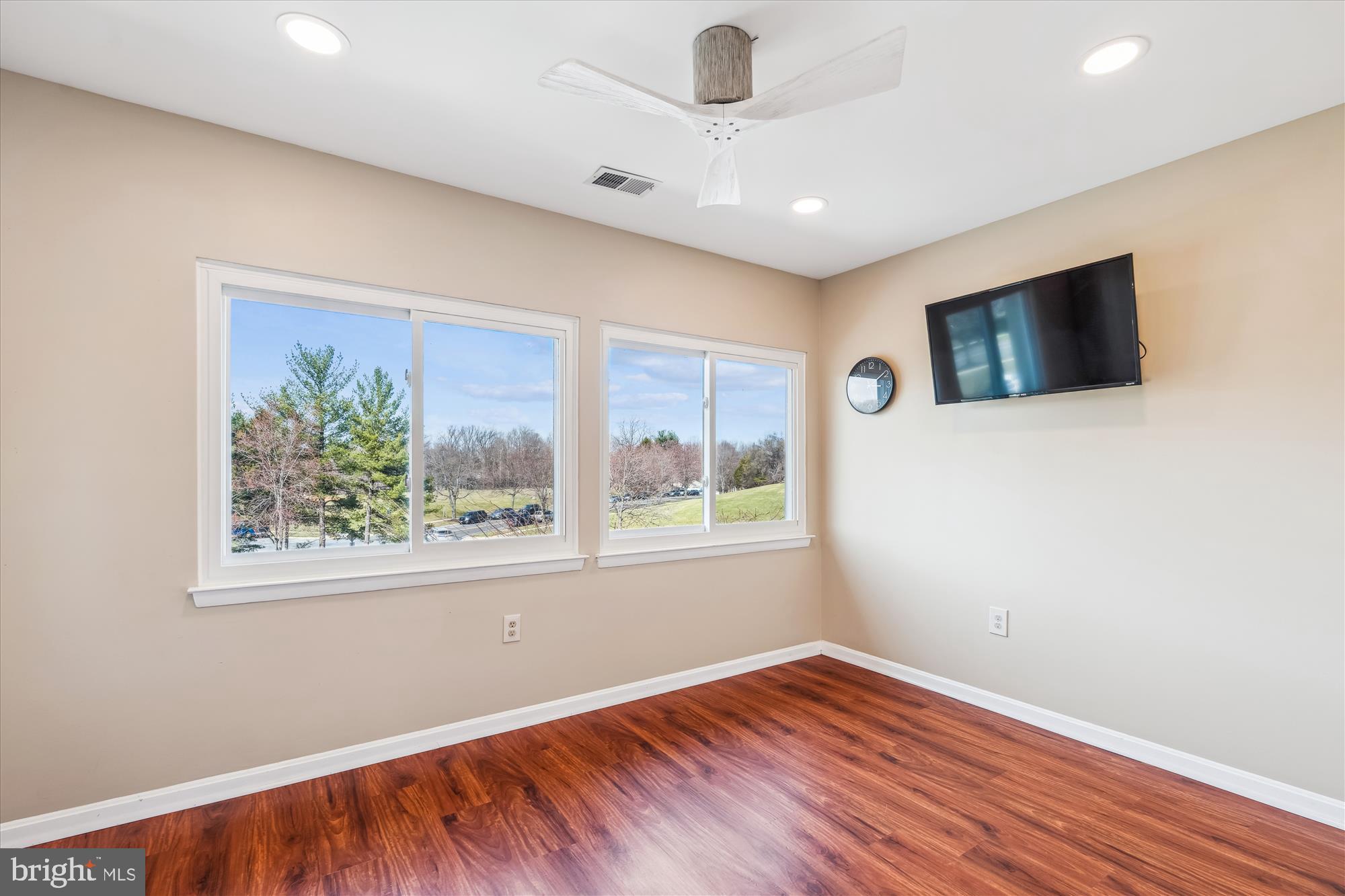 18335 LEMAN LAKE DRIVE 808B