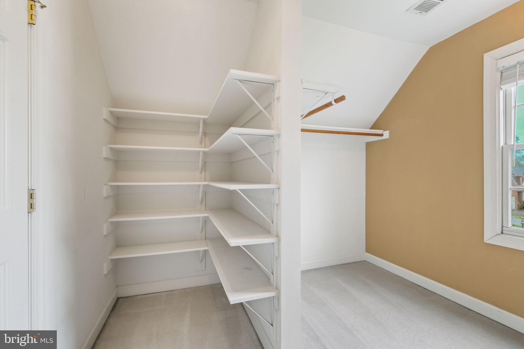 7500 Redland Park Pl