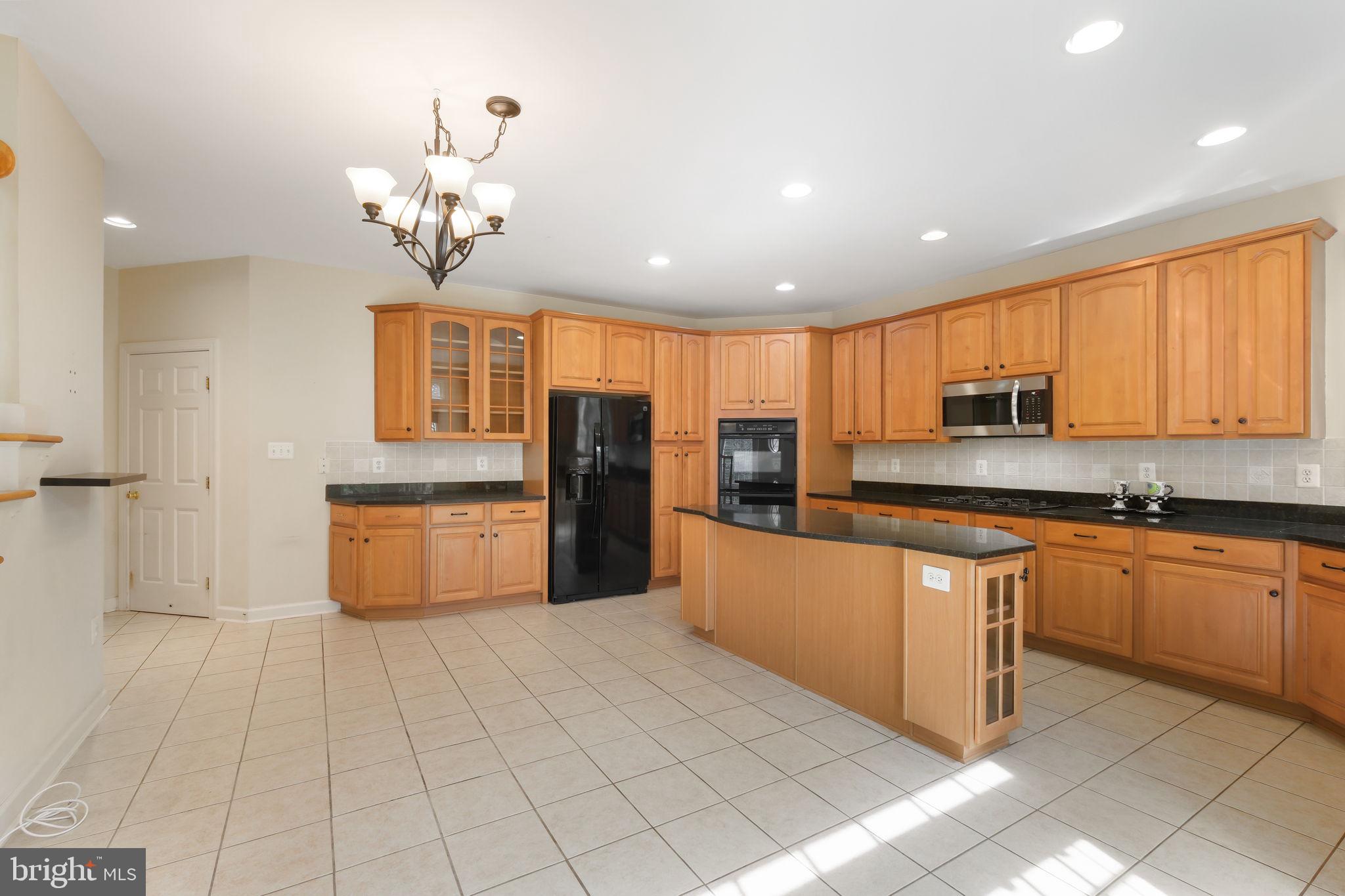 7500 Redland Park Pl