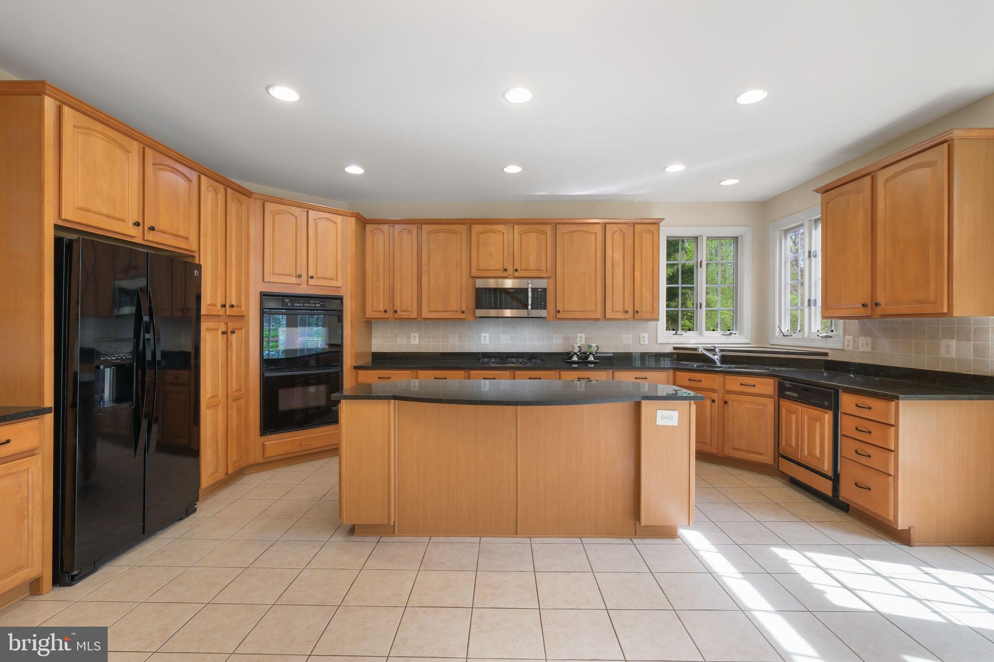 7500 Redland Park Pl