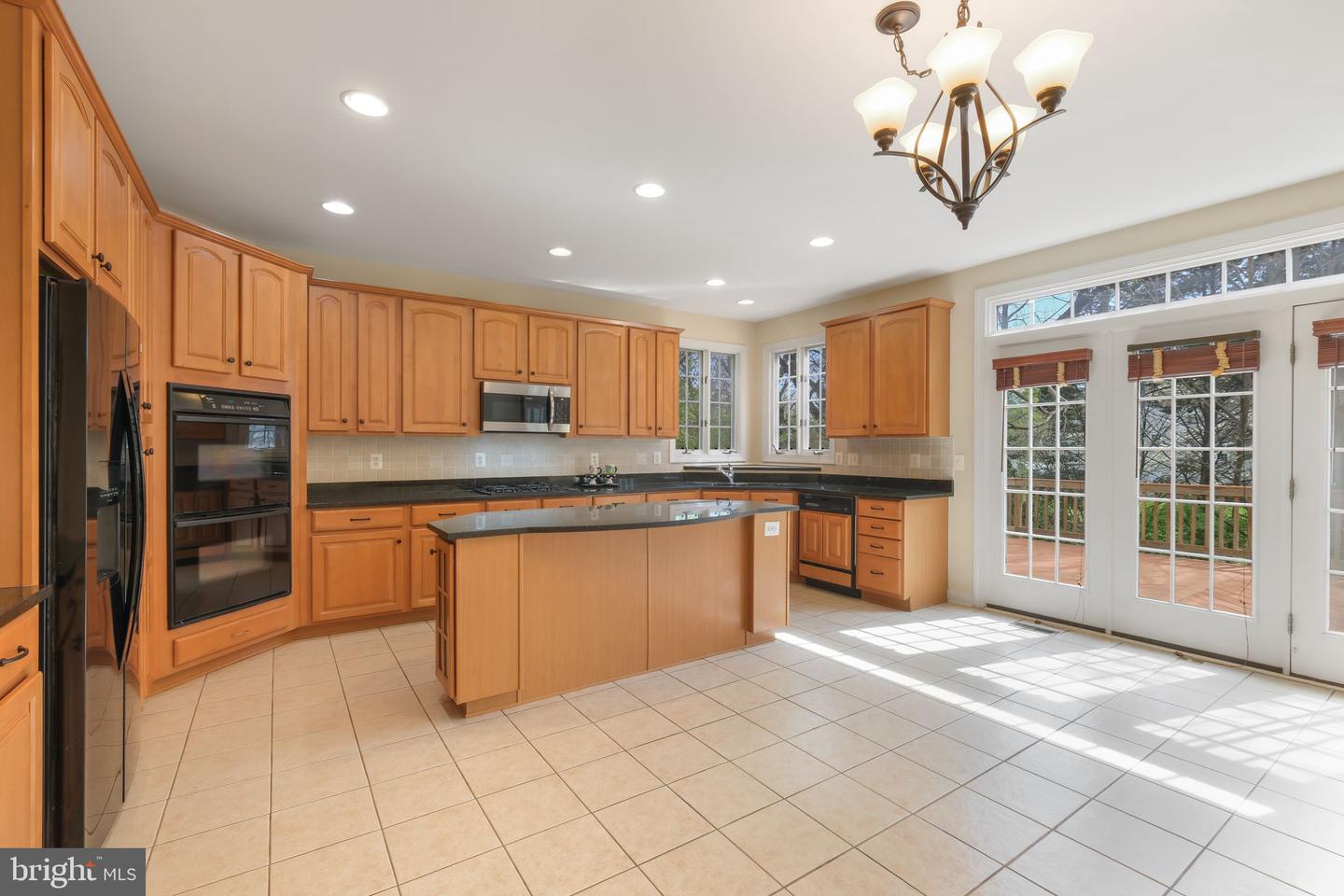 7500 Redland Park Pl