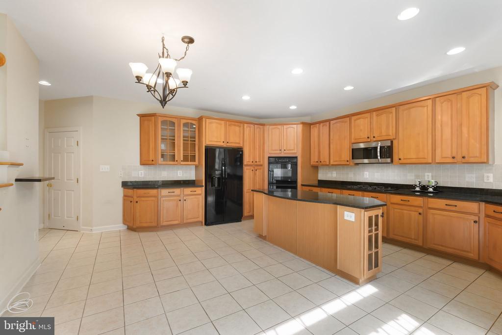 7500 Redland Park Pl
