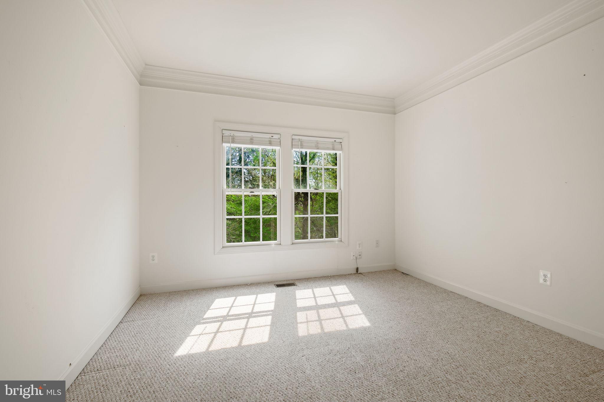 7500 Redland Park Pl