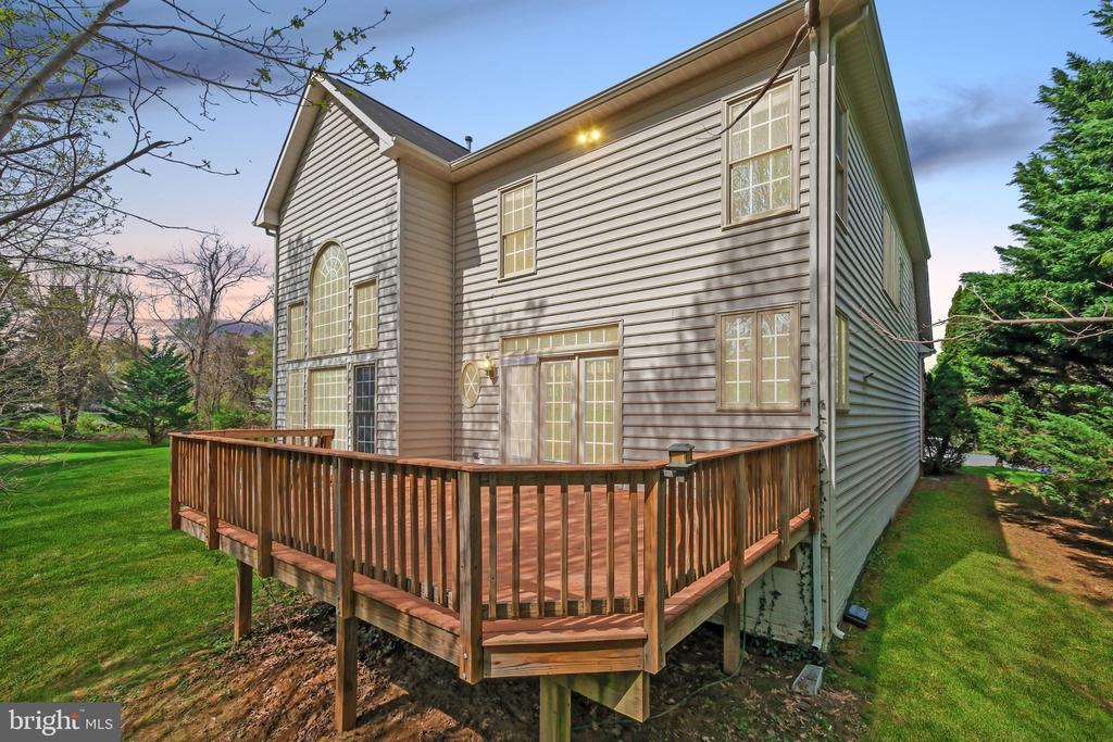7500 Redland Park Pl