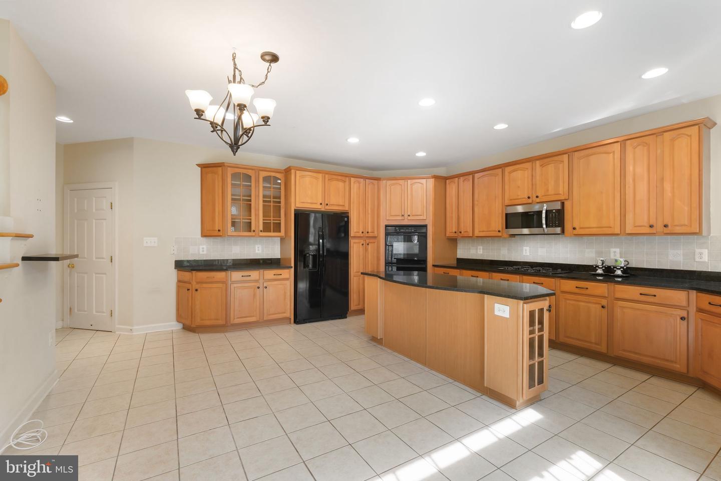 7500 Redland Park Pl
