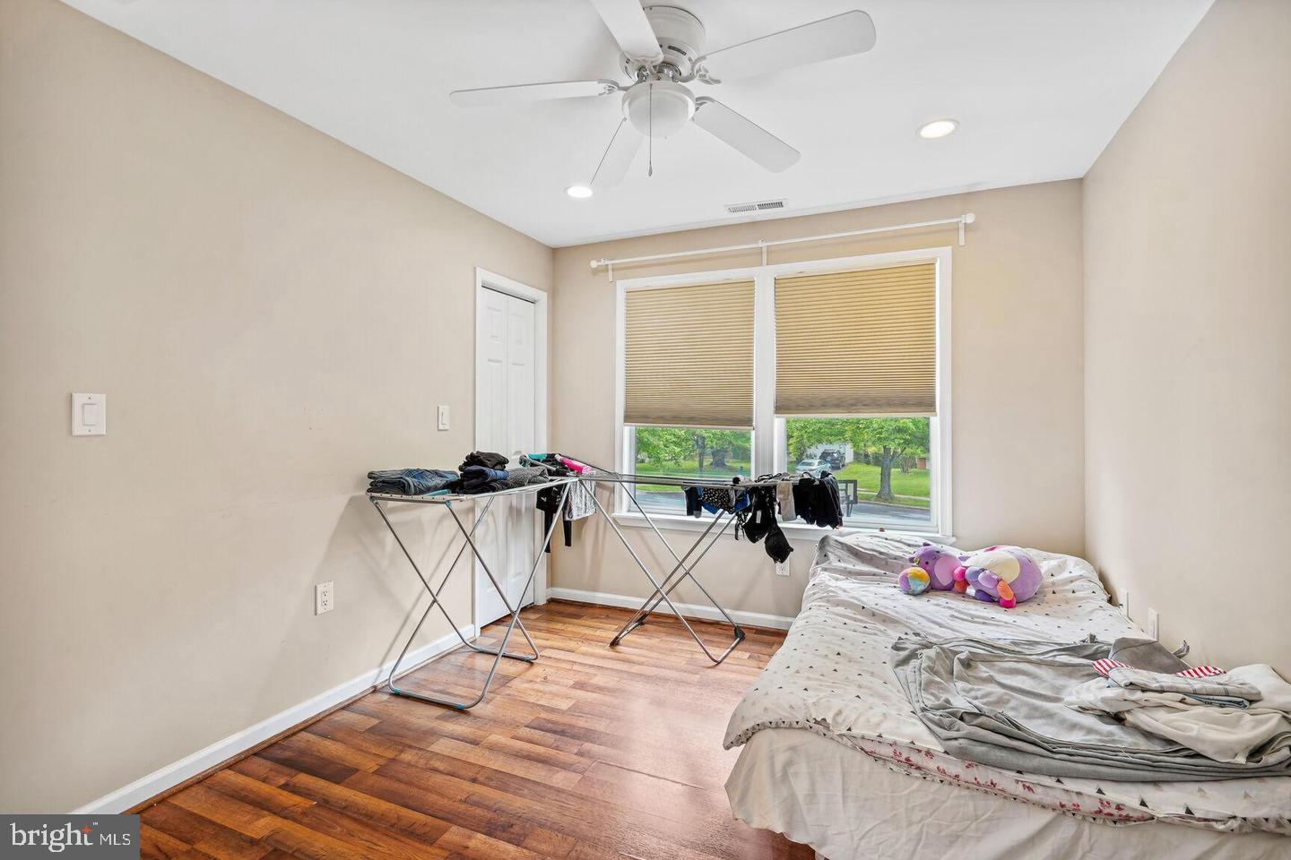 195 HARDY PL