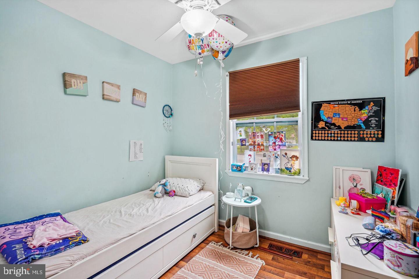 195 HARDY PL