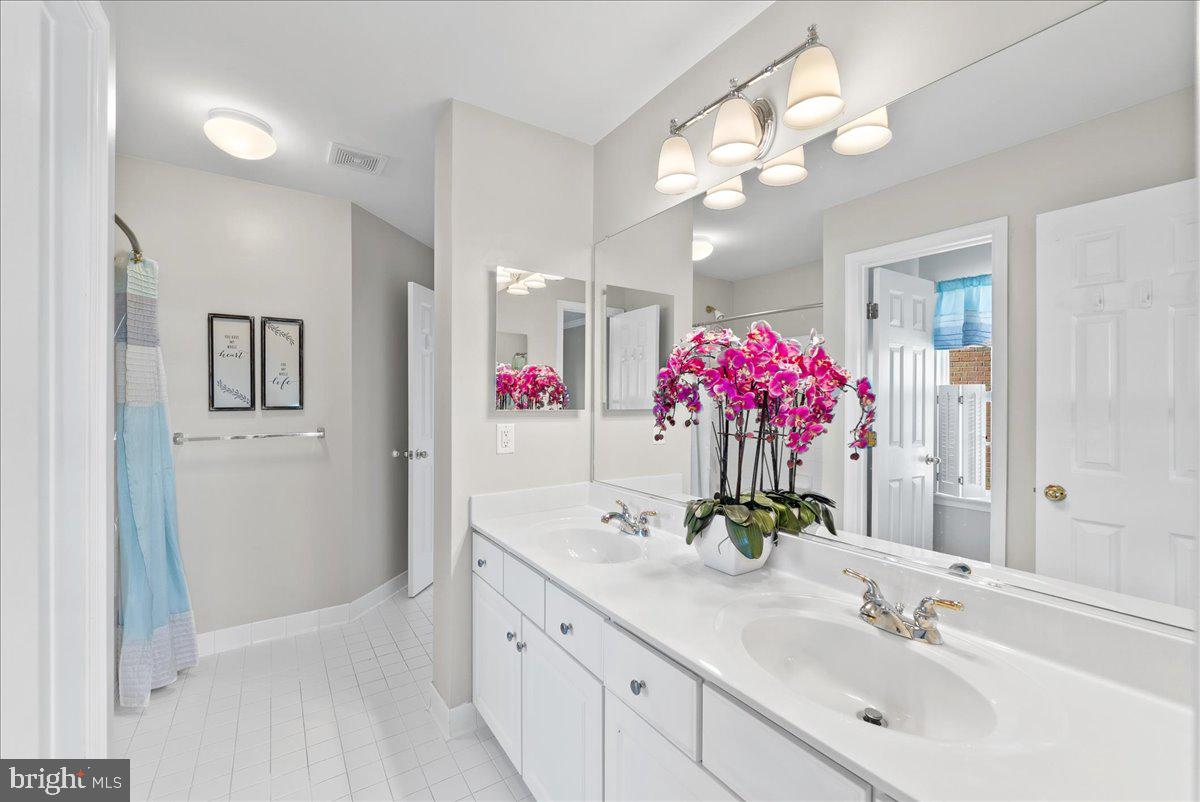 23217 LINDEN VALE DRIVE