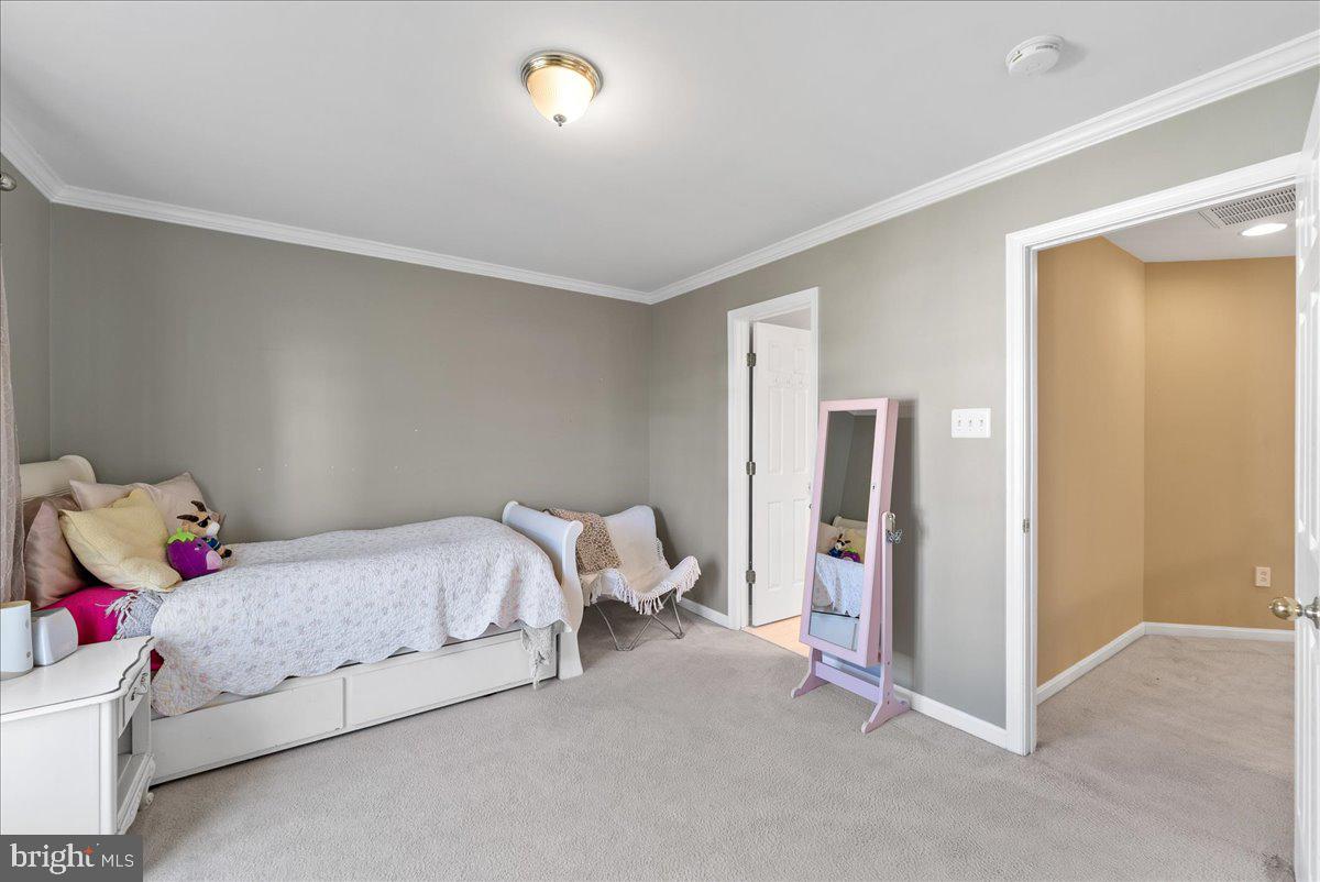 23217 LINDEN VALE DRIVE