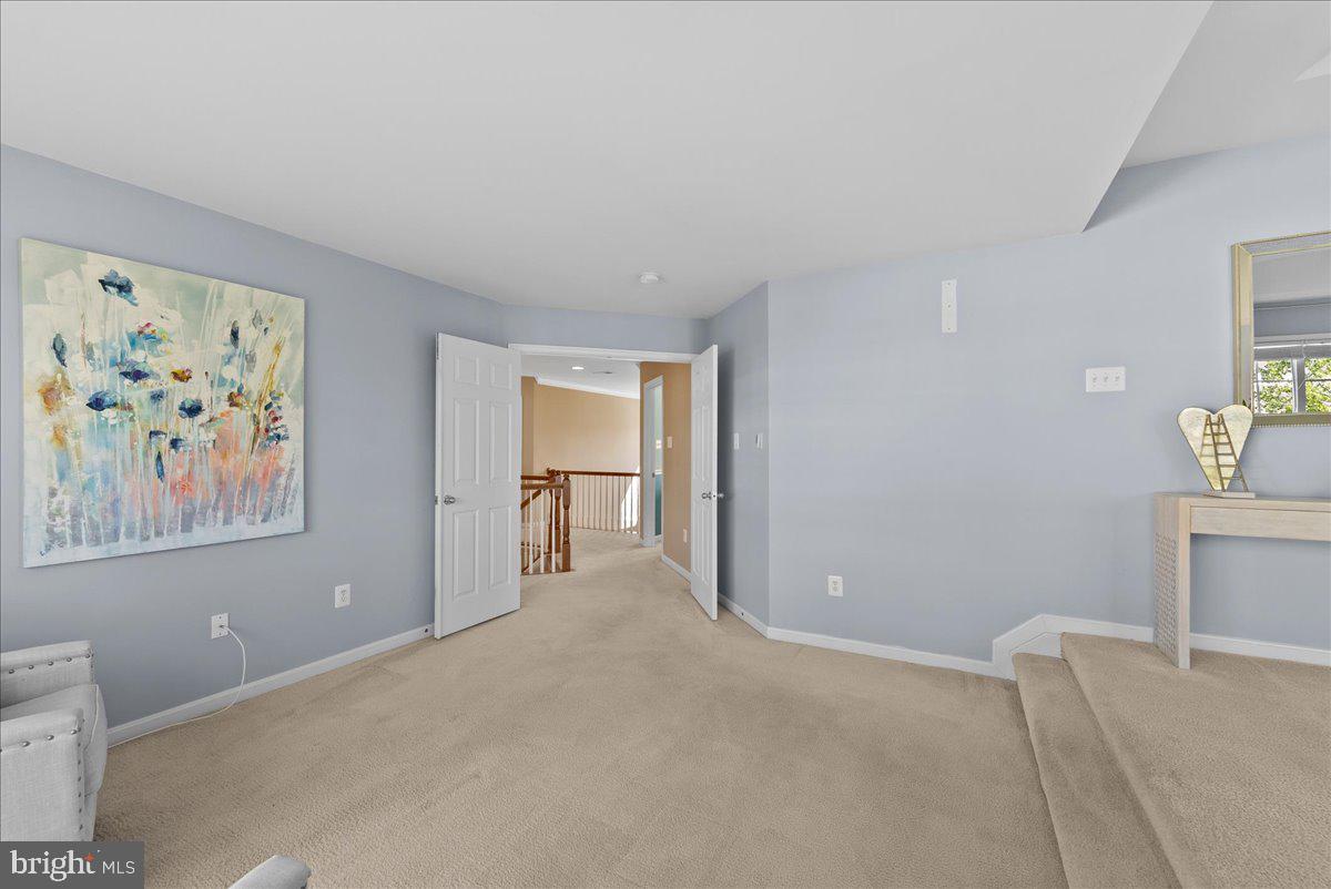 23217 LINDEN VALE DRIVE