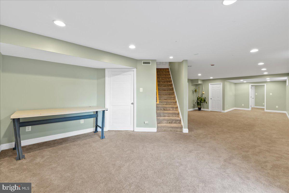 23217 LINDEN VALE DRIVE