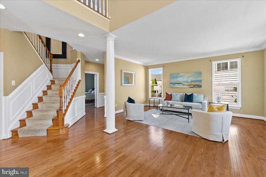 23217 LINDEN VALE DRIVE