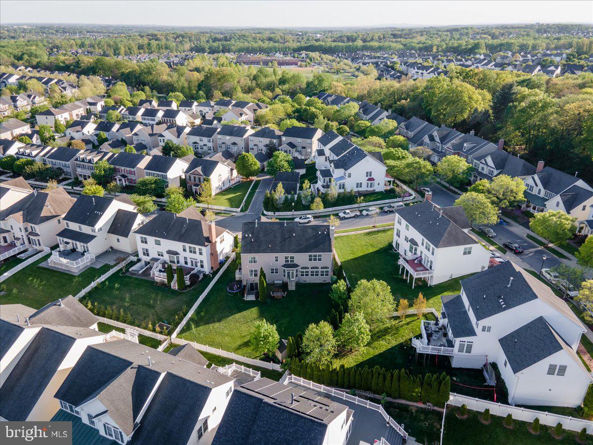 23217 LINDEN VALE DRIVE