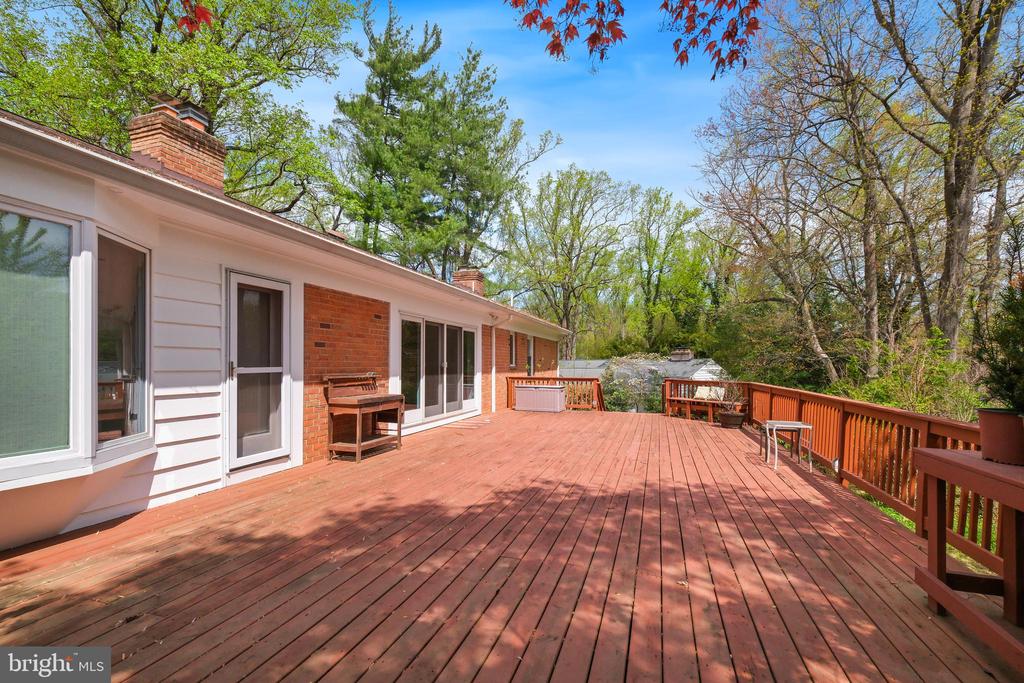 11101 Ralston Rd
