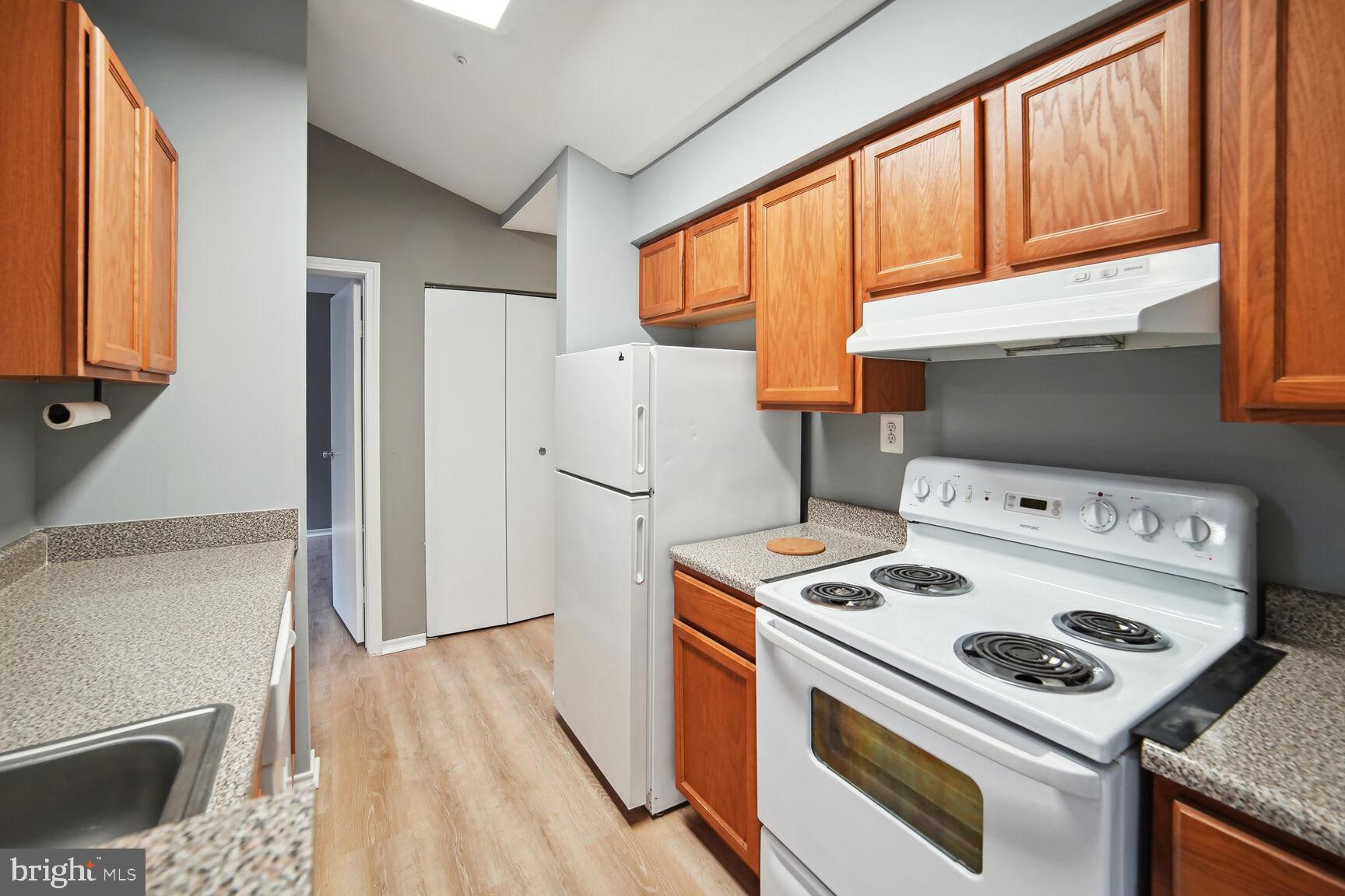 18500 BOYSENBERRY DR #146-52