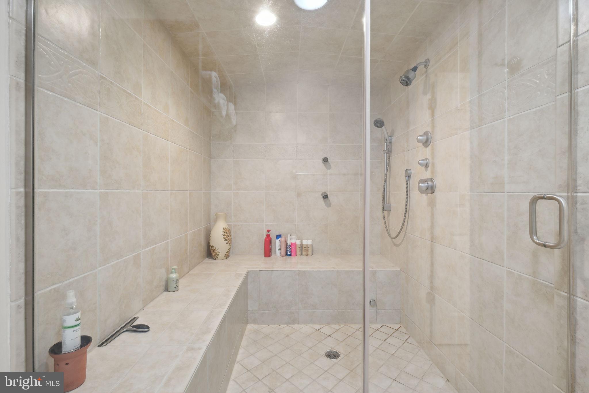 11724 GAINSBOROUGH RD