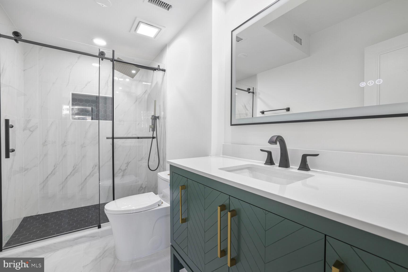 4550 N Park Ave #707