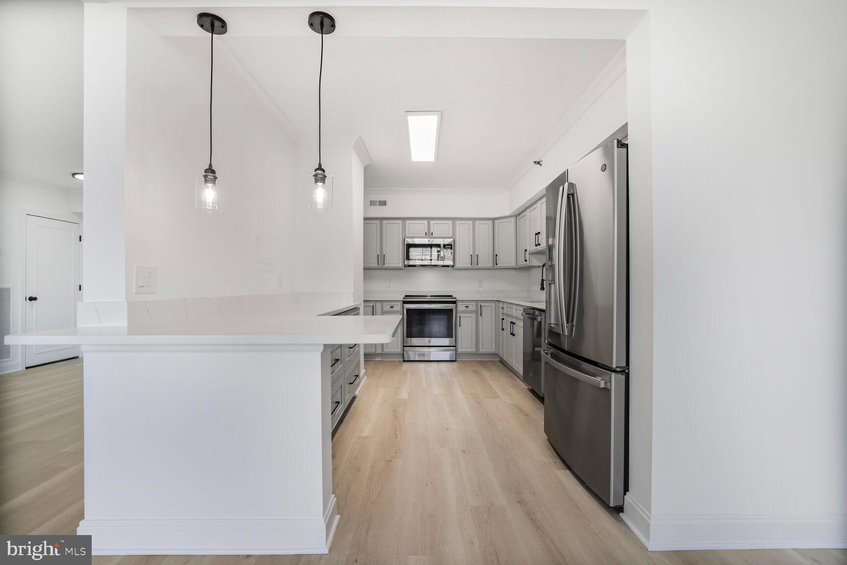 4550 N Park Ave #707