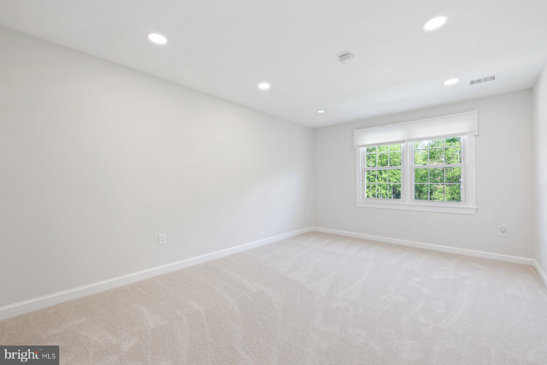 13612 GLENHURST ROAD