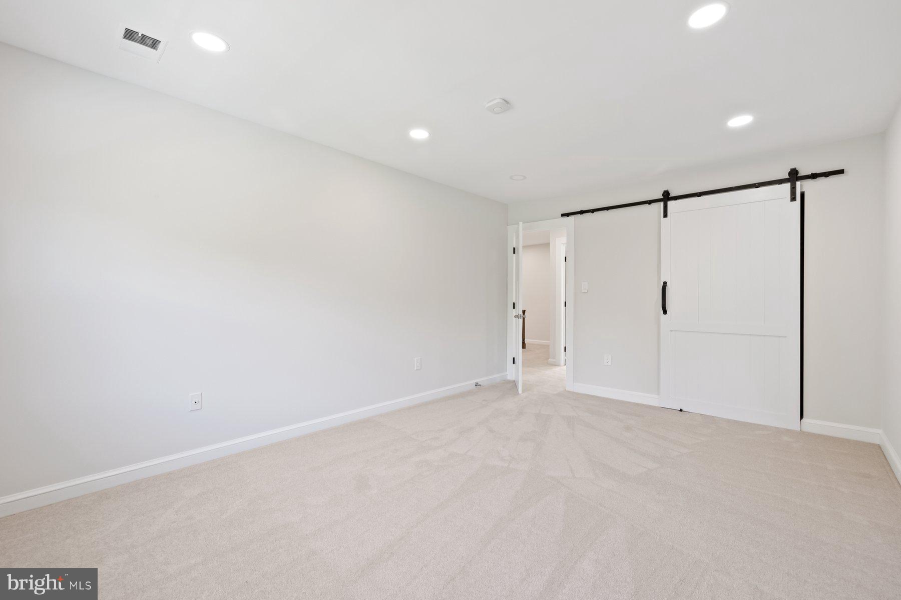 13612 GLENHURST ROAD