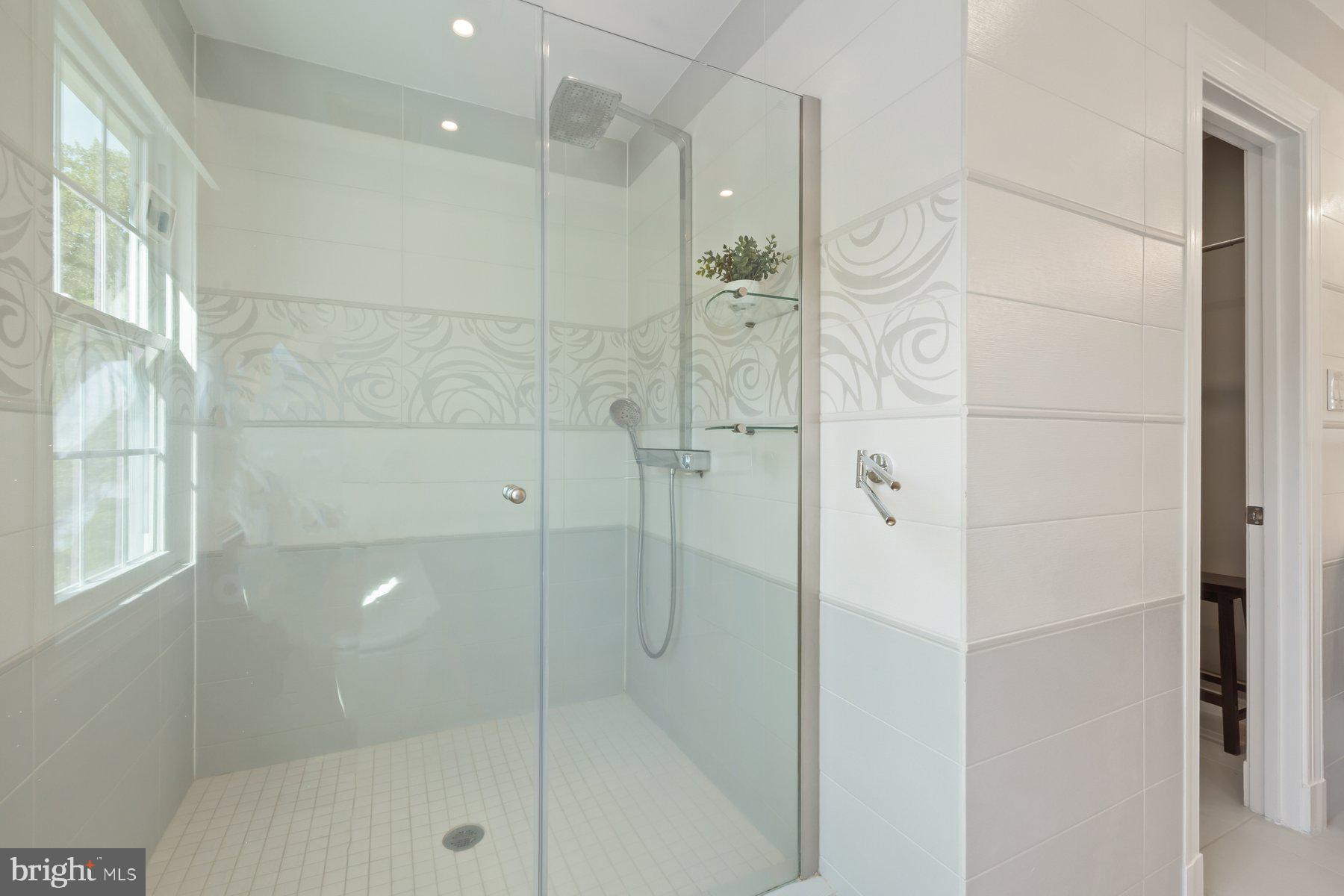 13612 GLENHURST ROAD