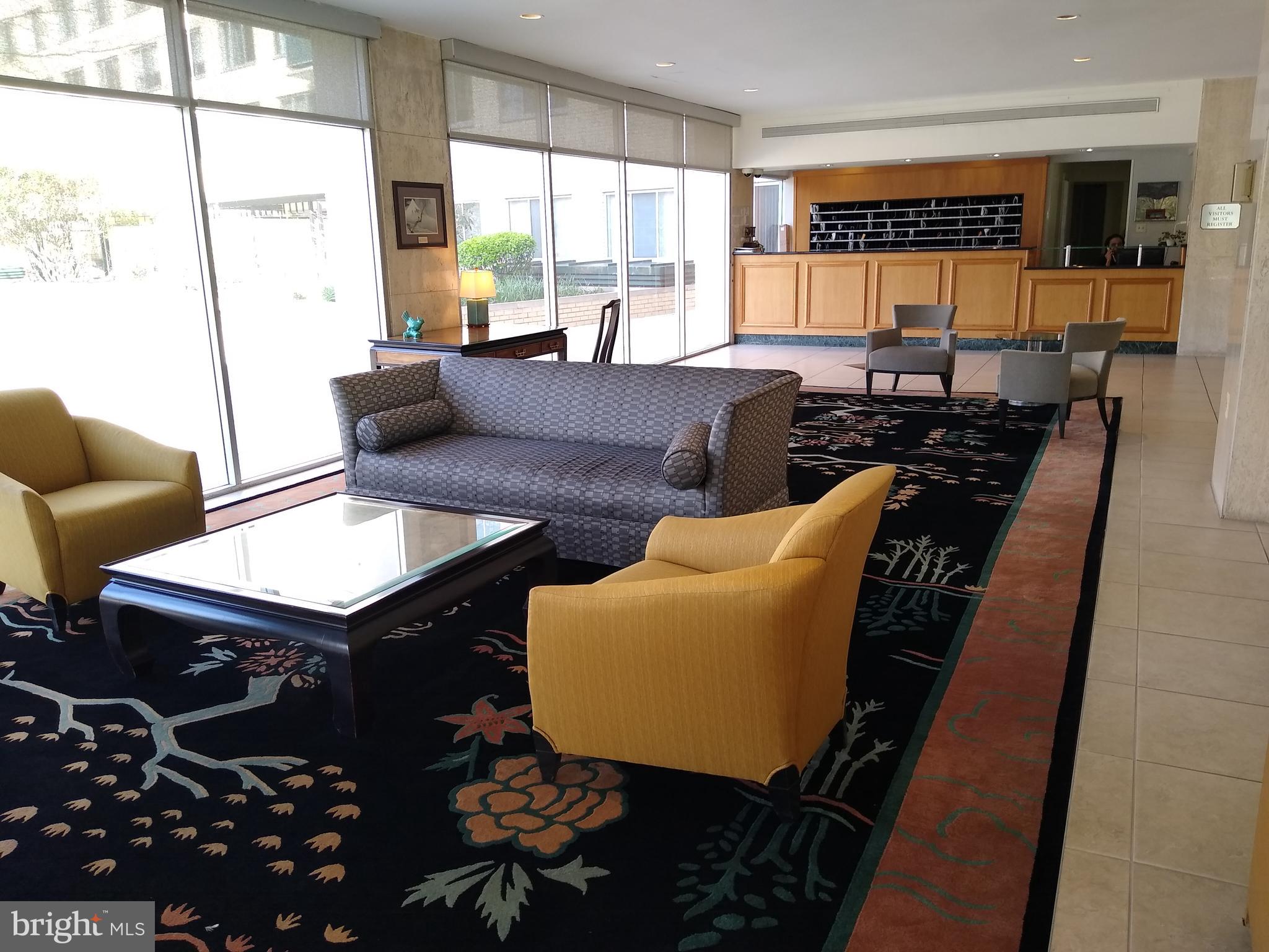 10401 GROSVENOR #1018