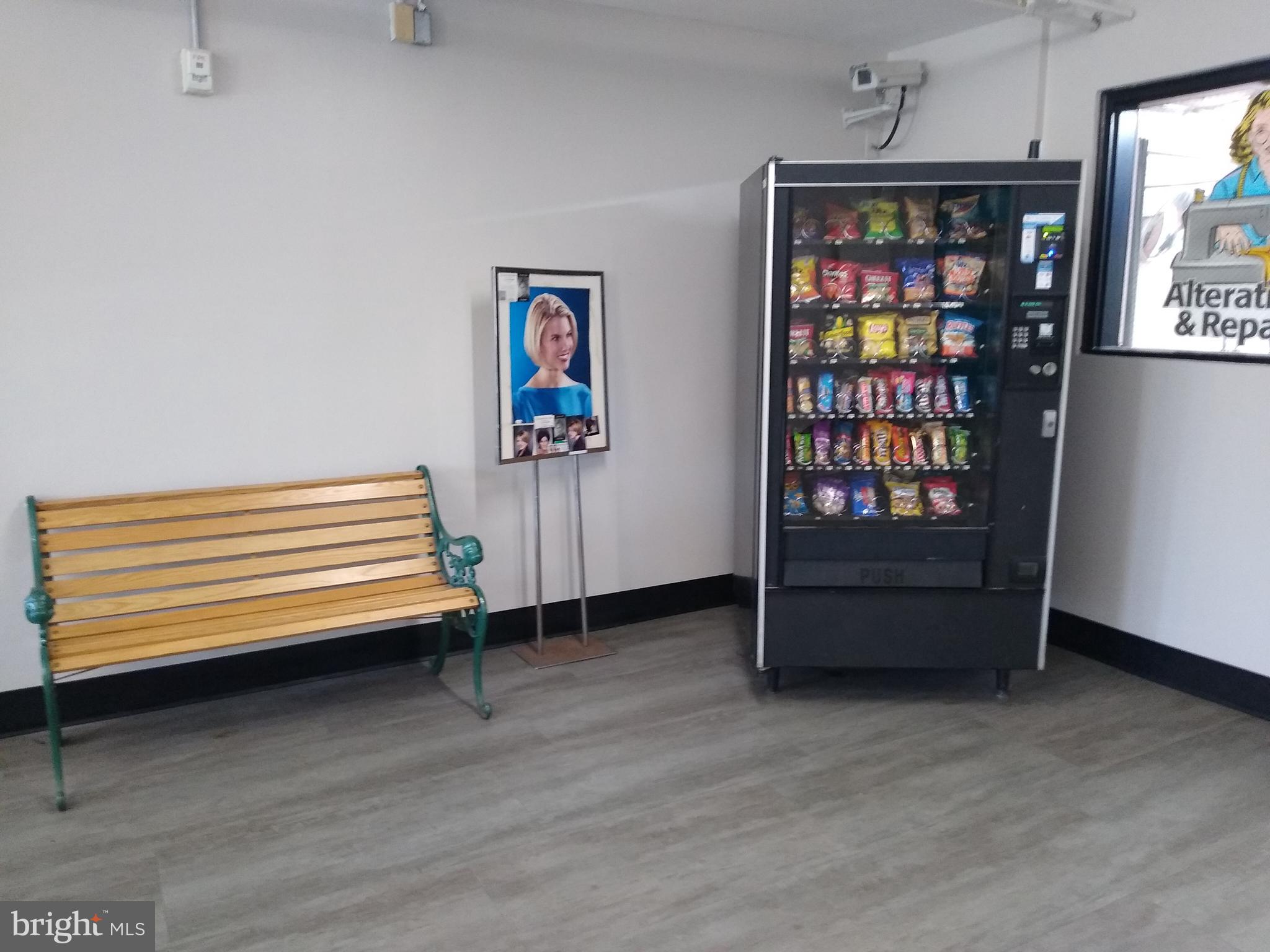 10401 GROSVENOR #1018