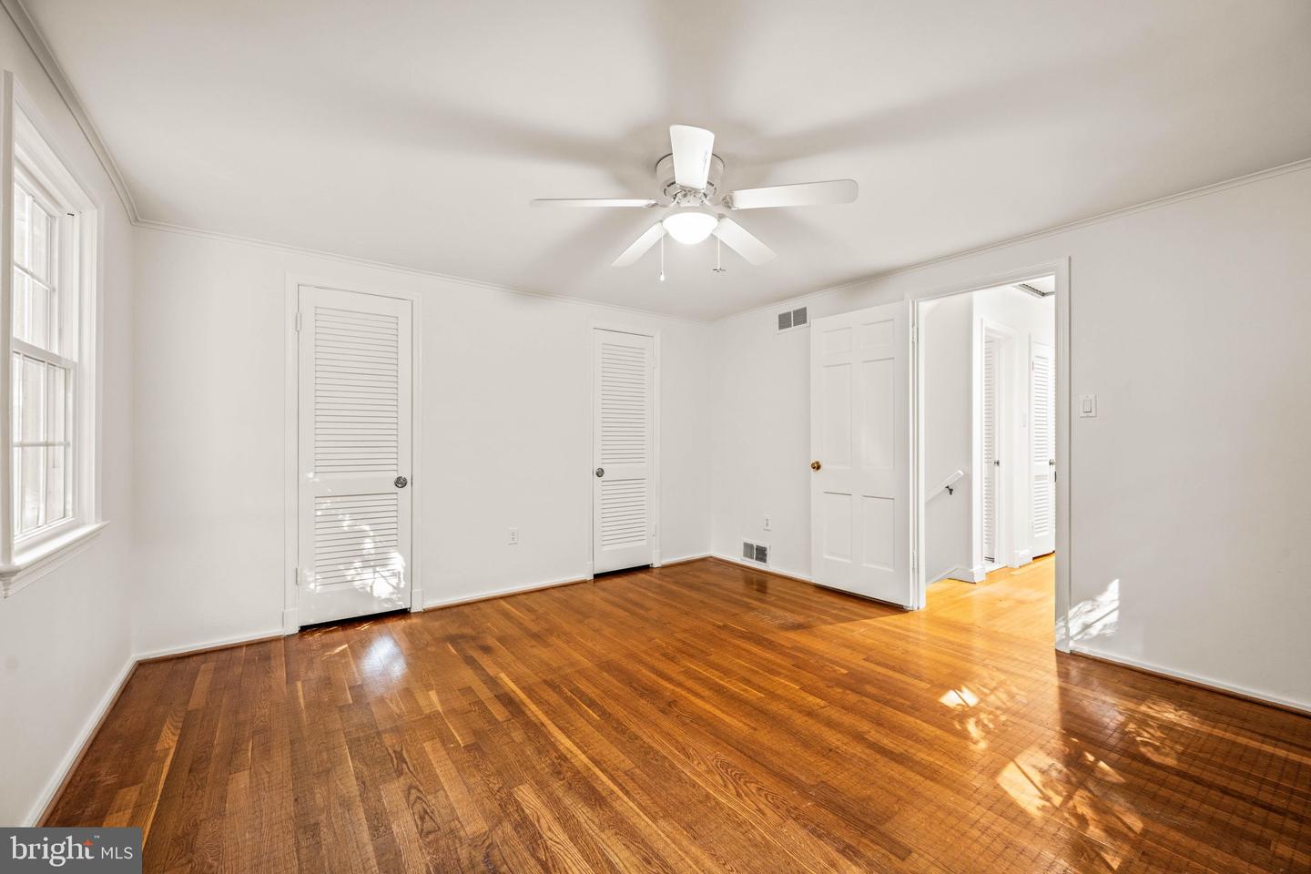 7 Whippoorwill Ct