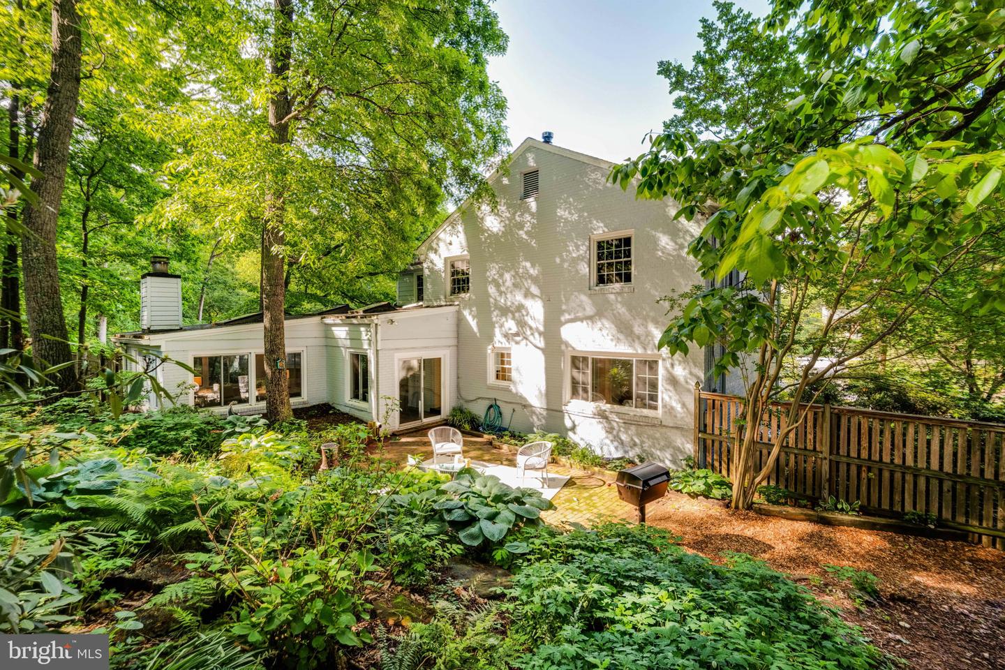 7 Whippoorwill Ct