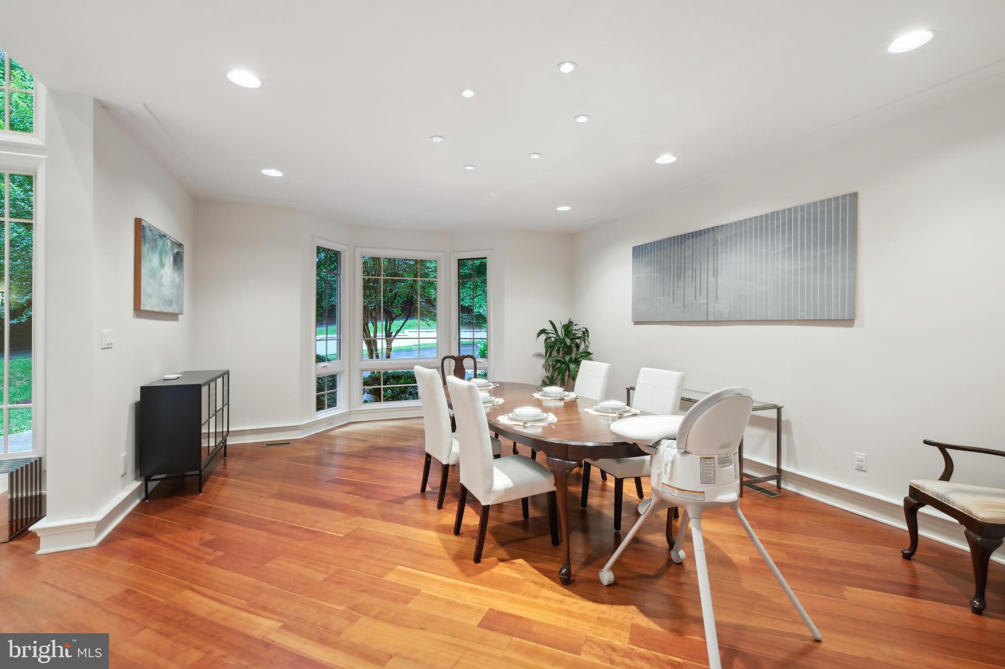 7005 NATELLI WOODS LN