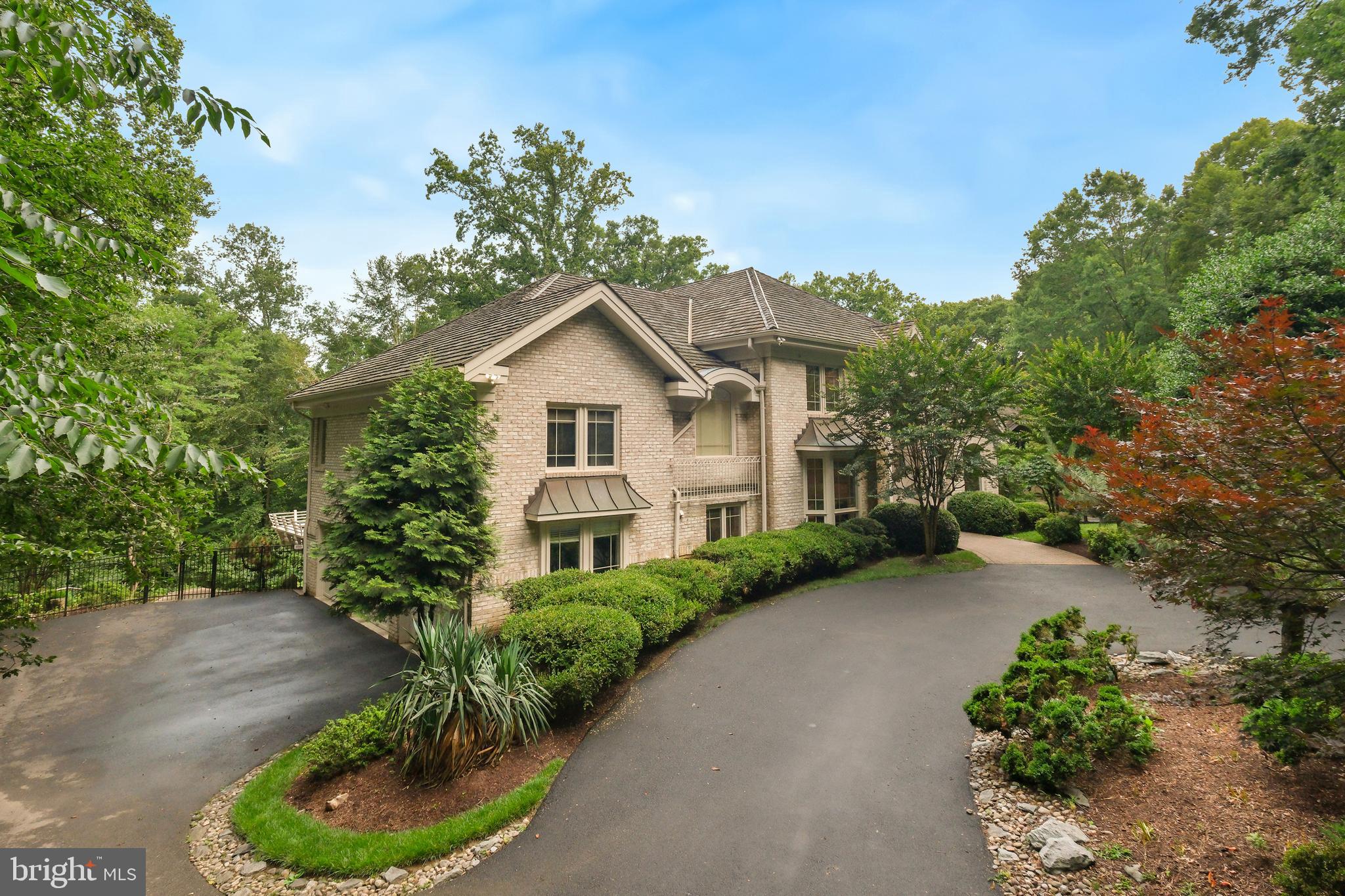 7005 NATELLI WOODS LN