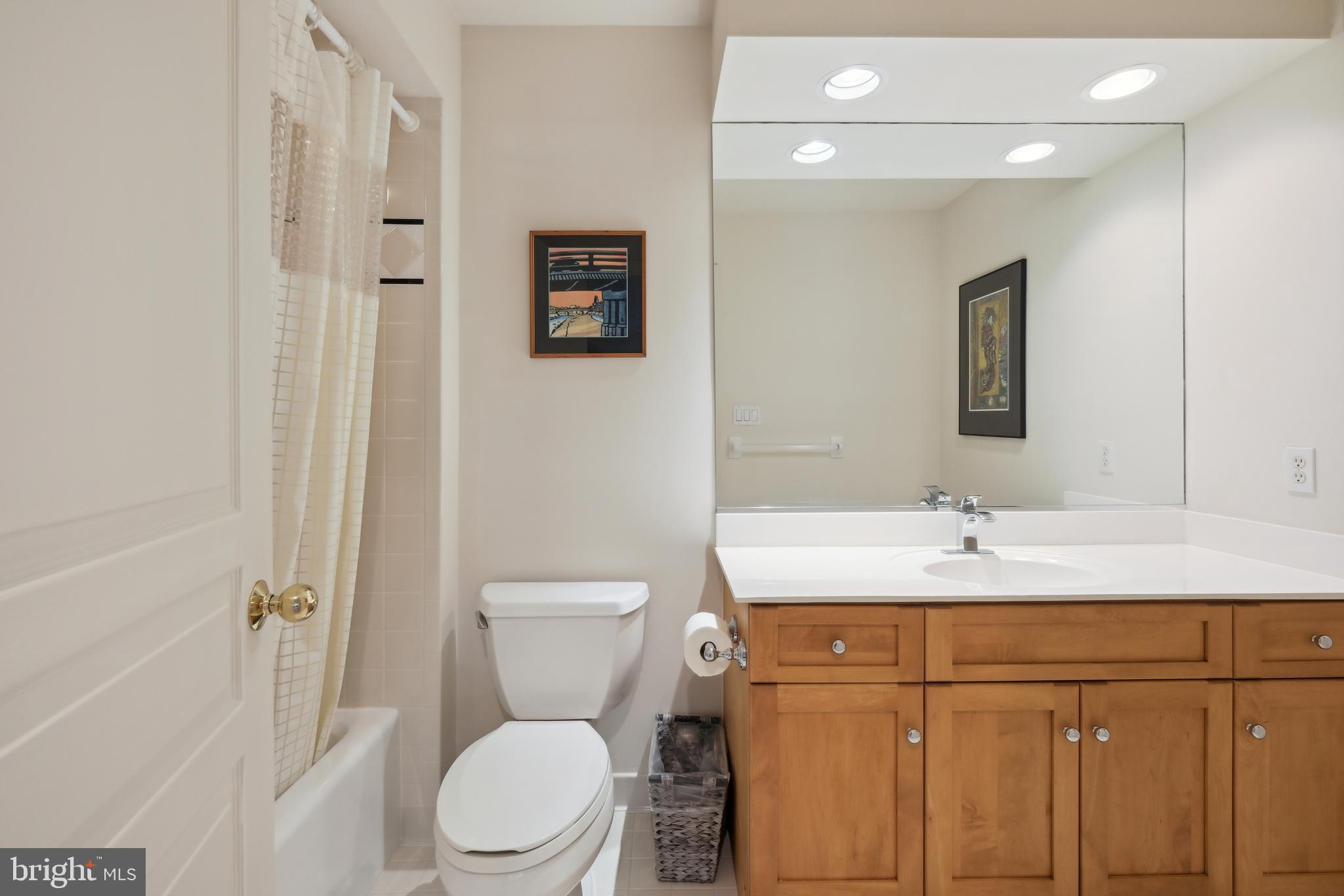 7005 NATELLI WOODS LN