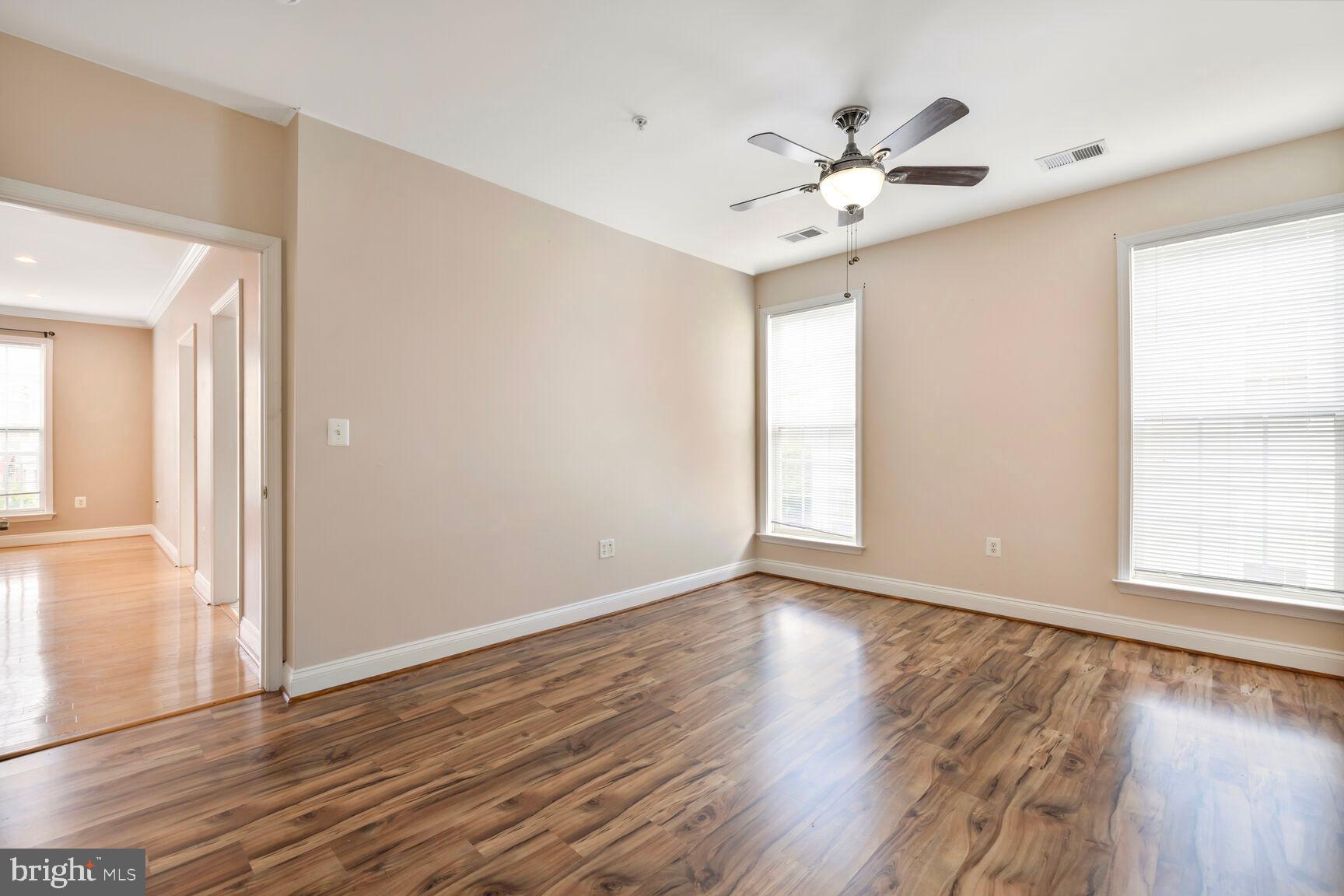 305 REDLAND BLVD #303