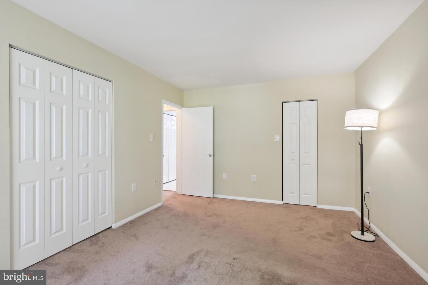 458 Girard #104 St