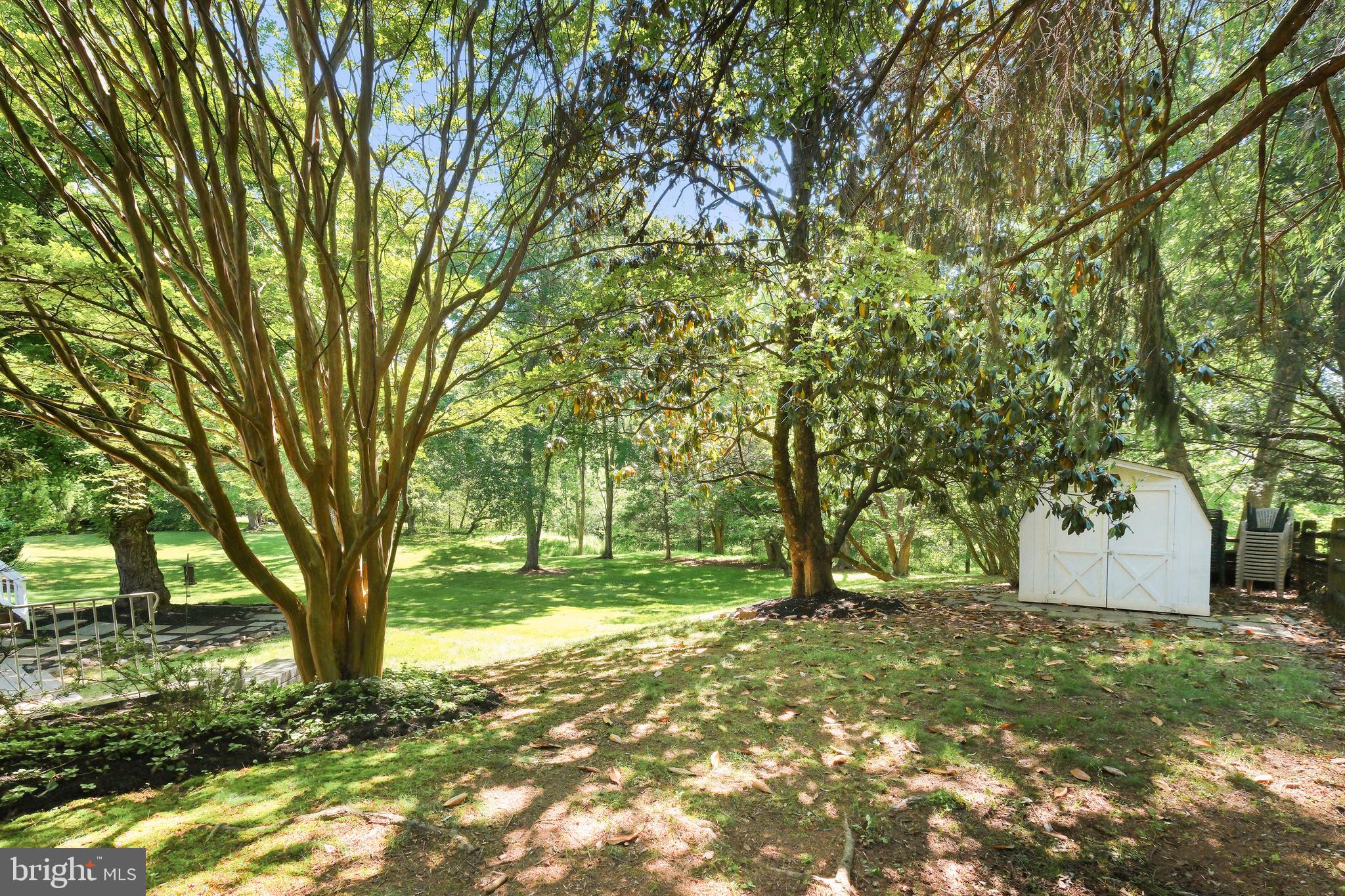 10104 COLEBROOK AVE