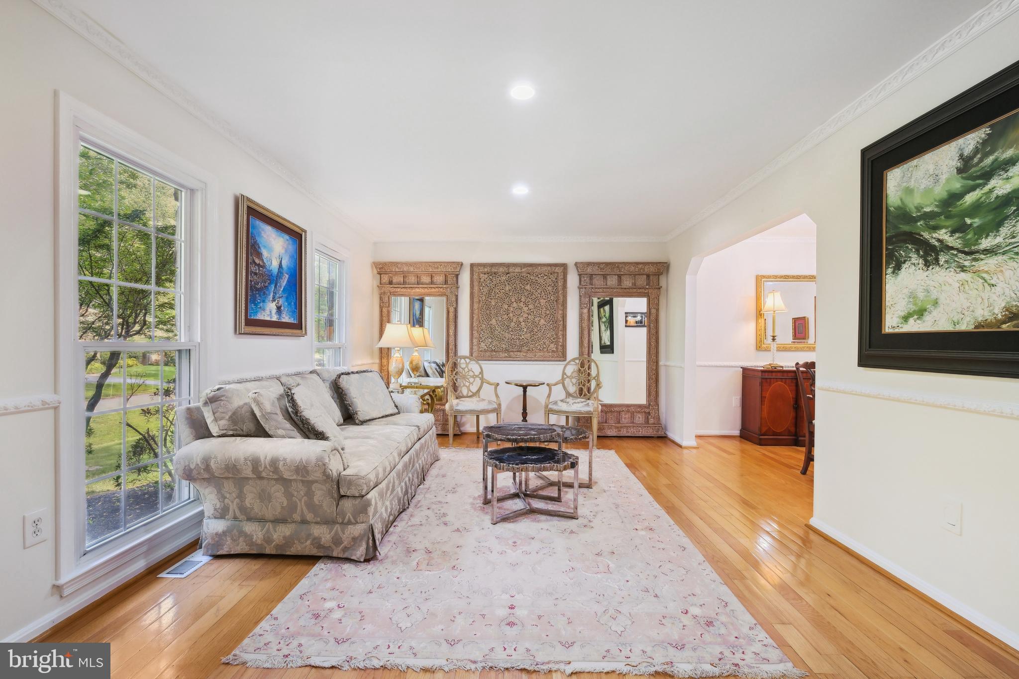 10104 COLEBROOK AVE