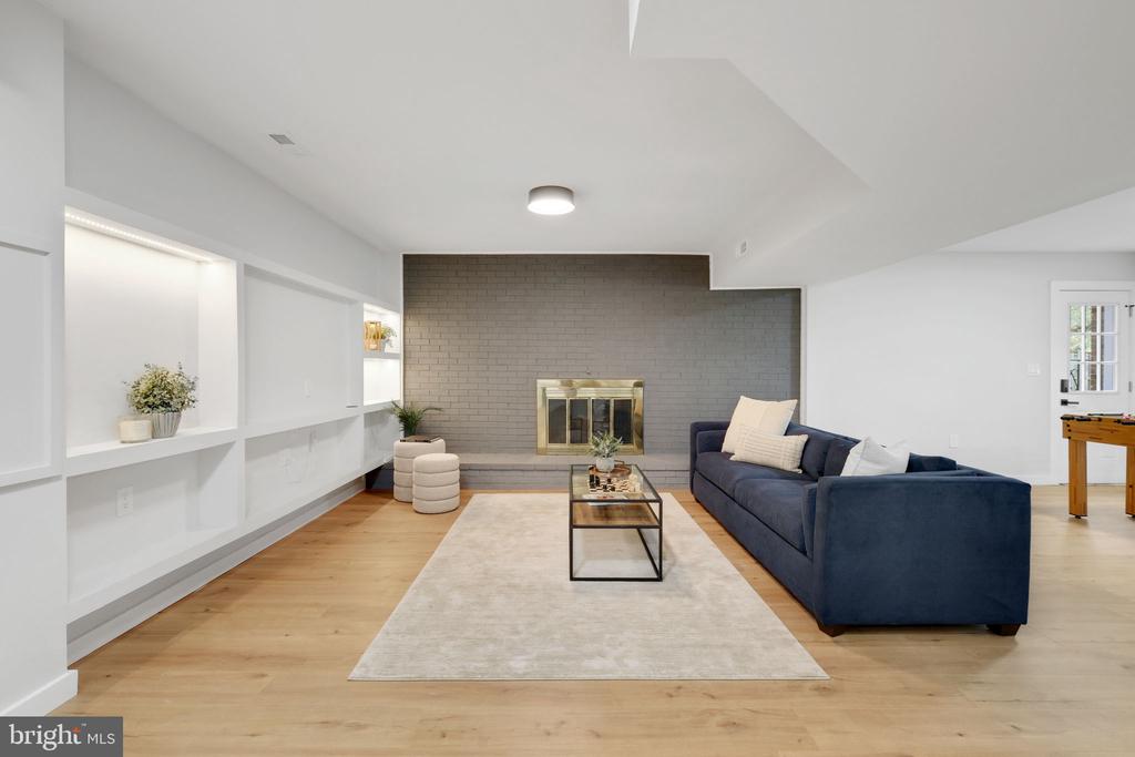 6509 TILDEN LN