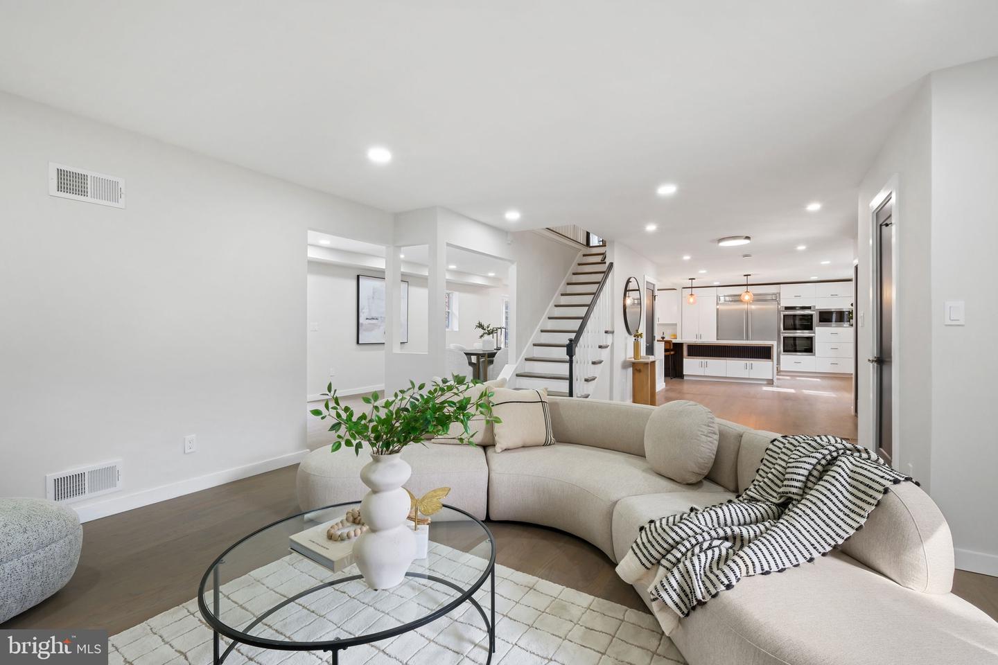 6509 TILDEN LN