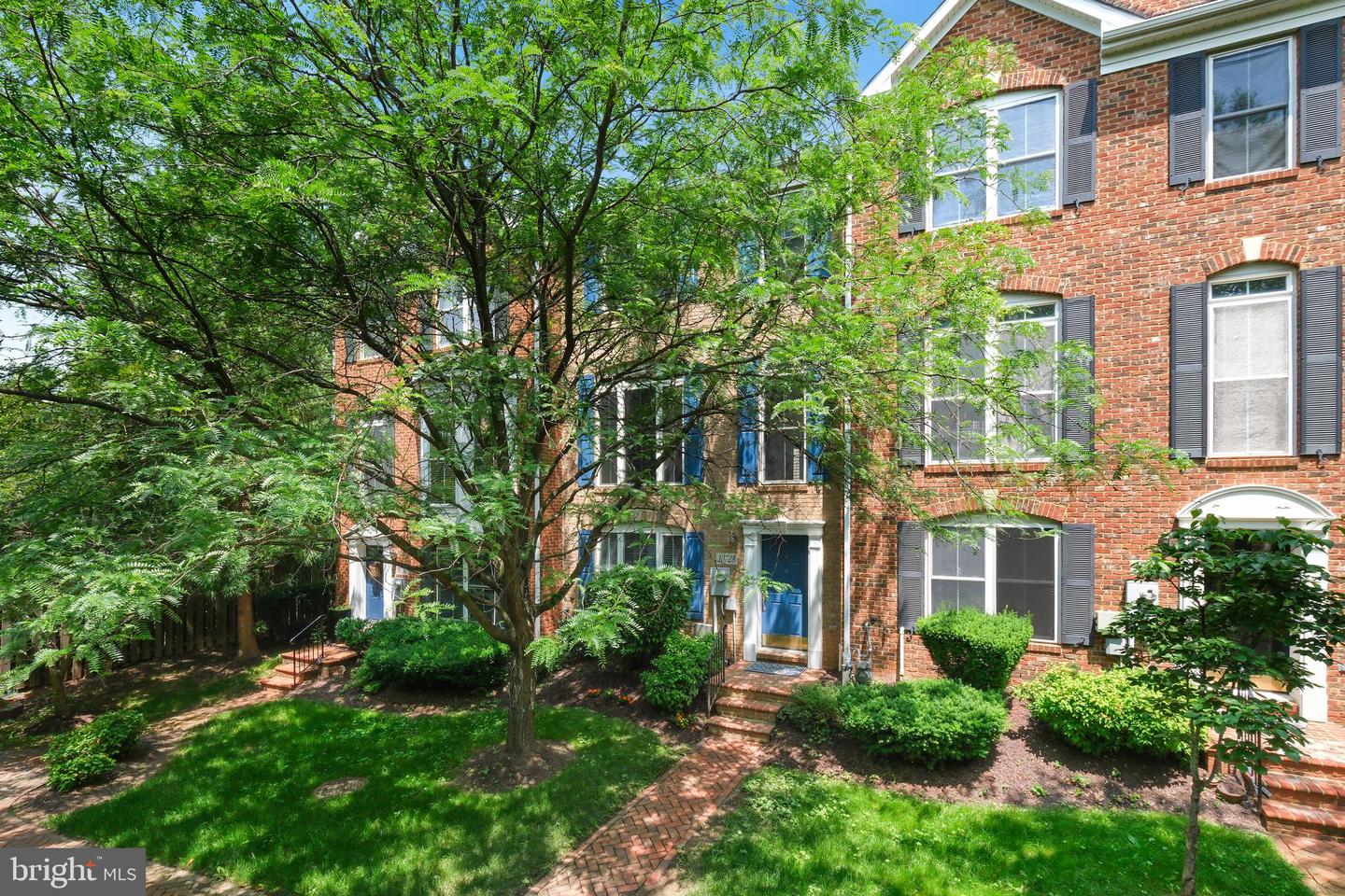 10728 Horde St