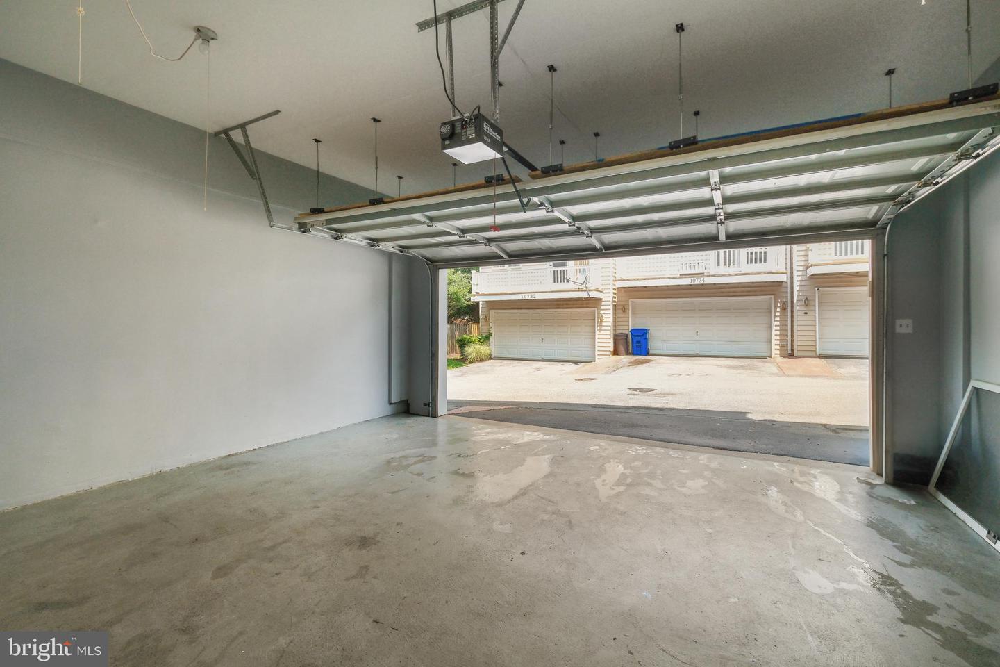 10728 Horde St